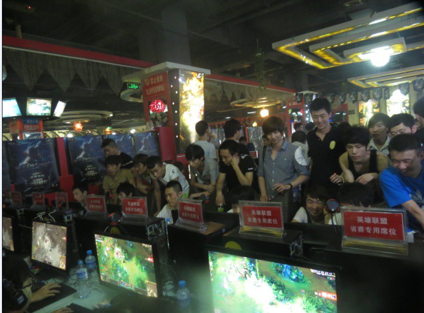 m0NESY ：我们和donk很熟，他人很好