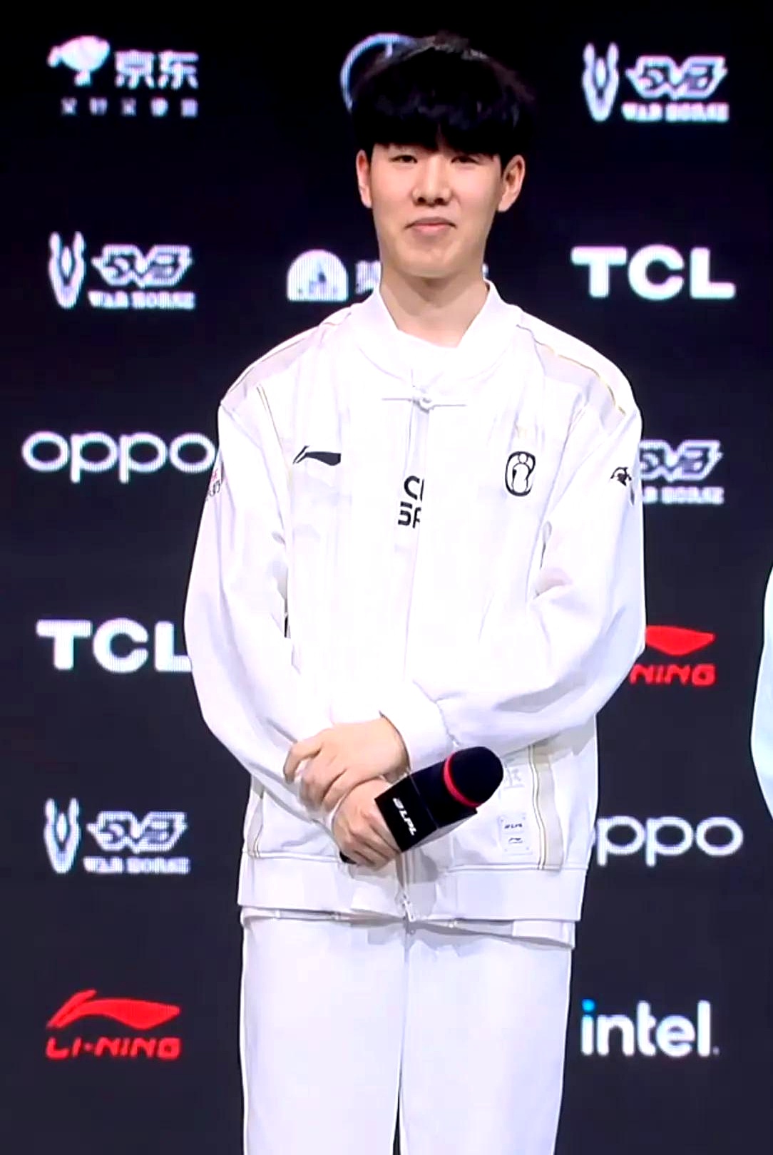 英雄联盟比赛：英雄联盟S10入围赛，LGD奋起挺进下一轮